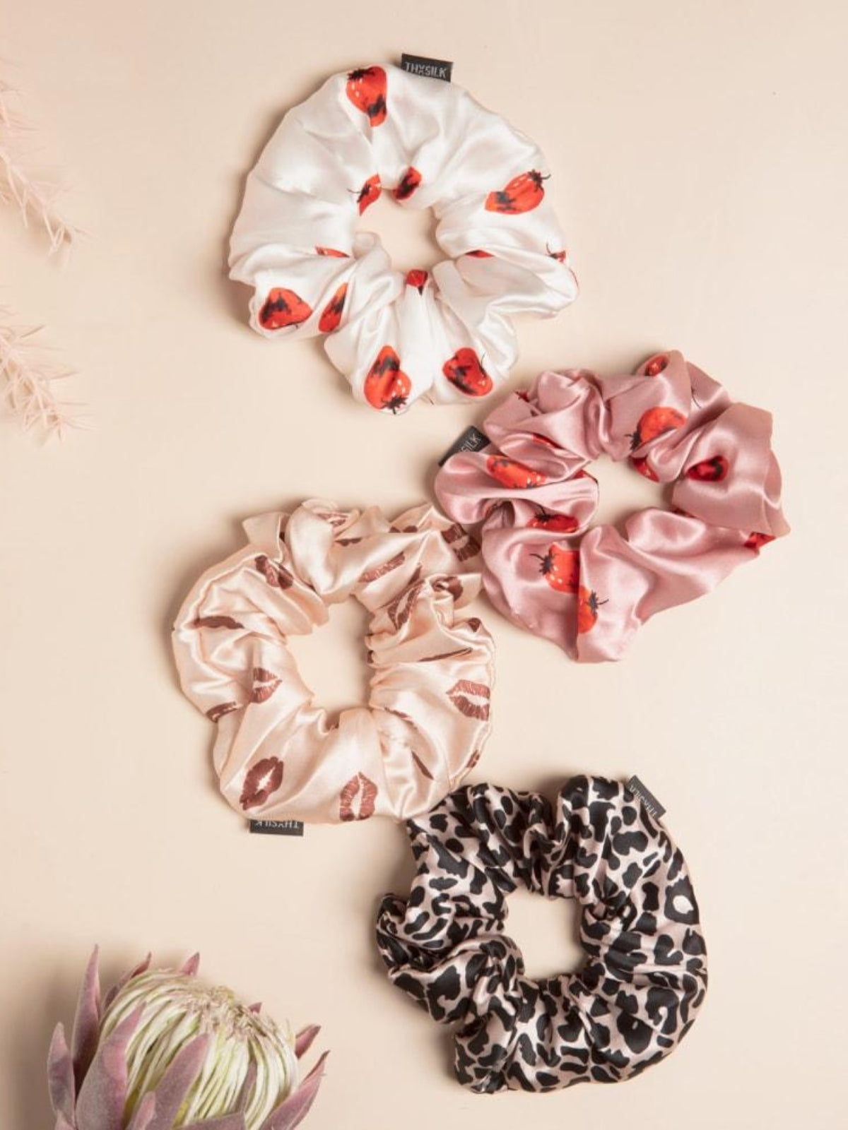 Seiden-Scrunchies mit besonderem Design