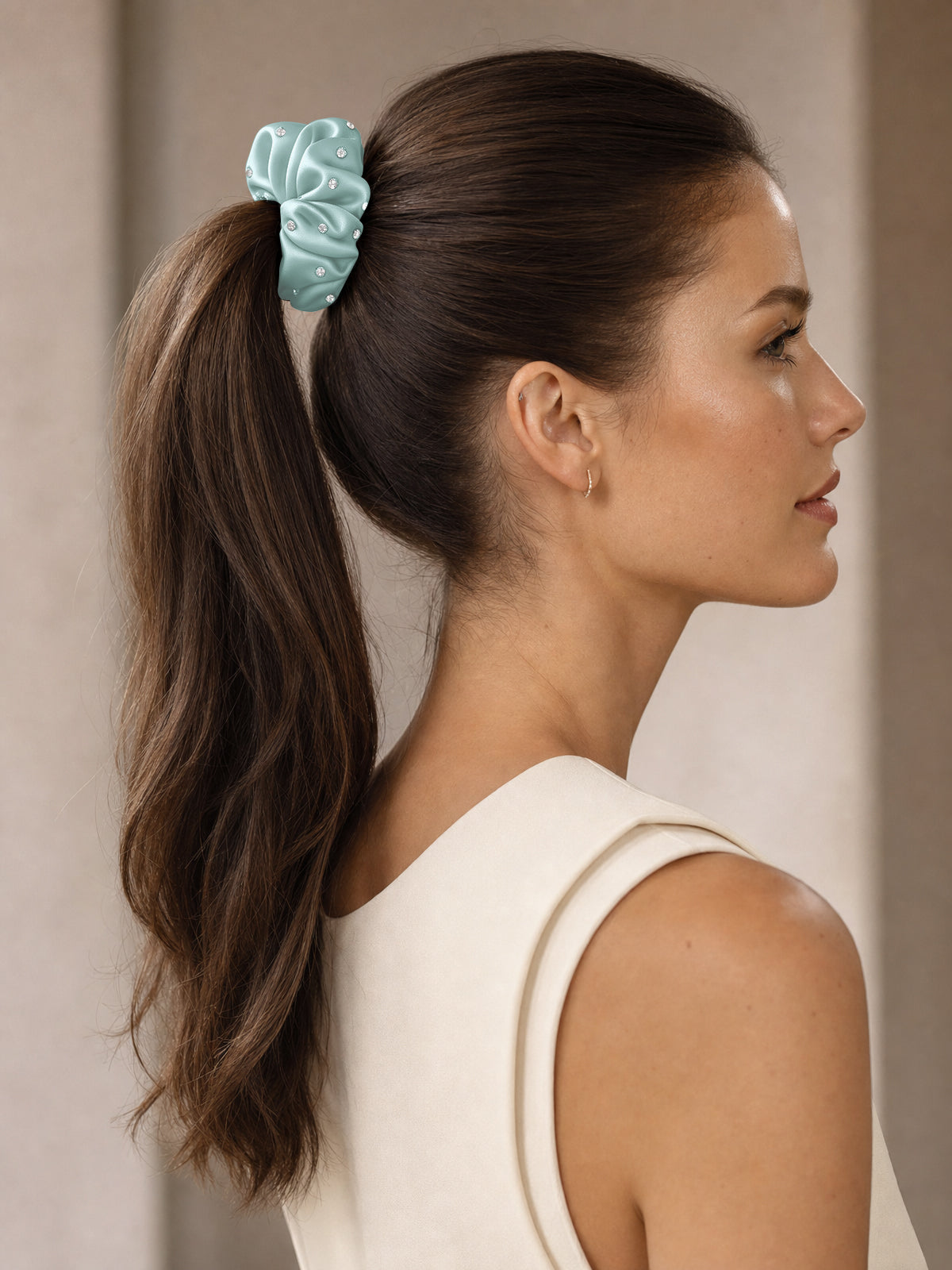 30 Momme Seidenscrunchie mit Strass