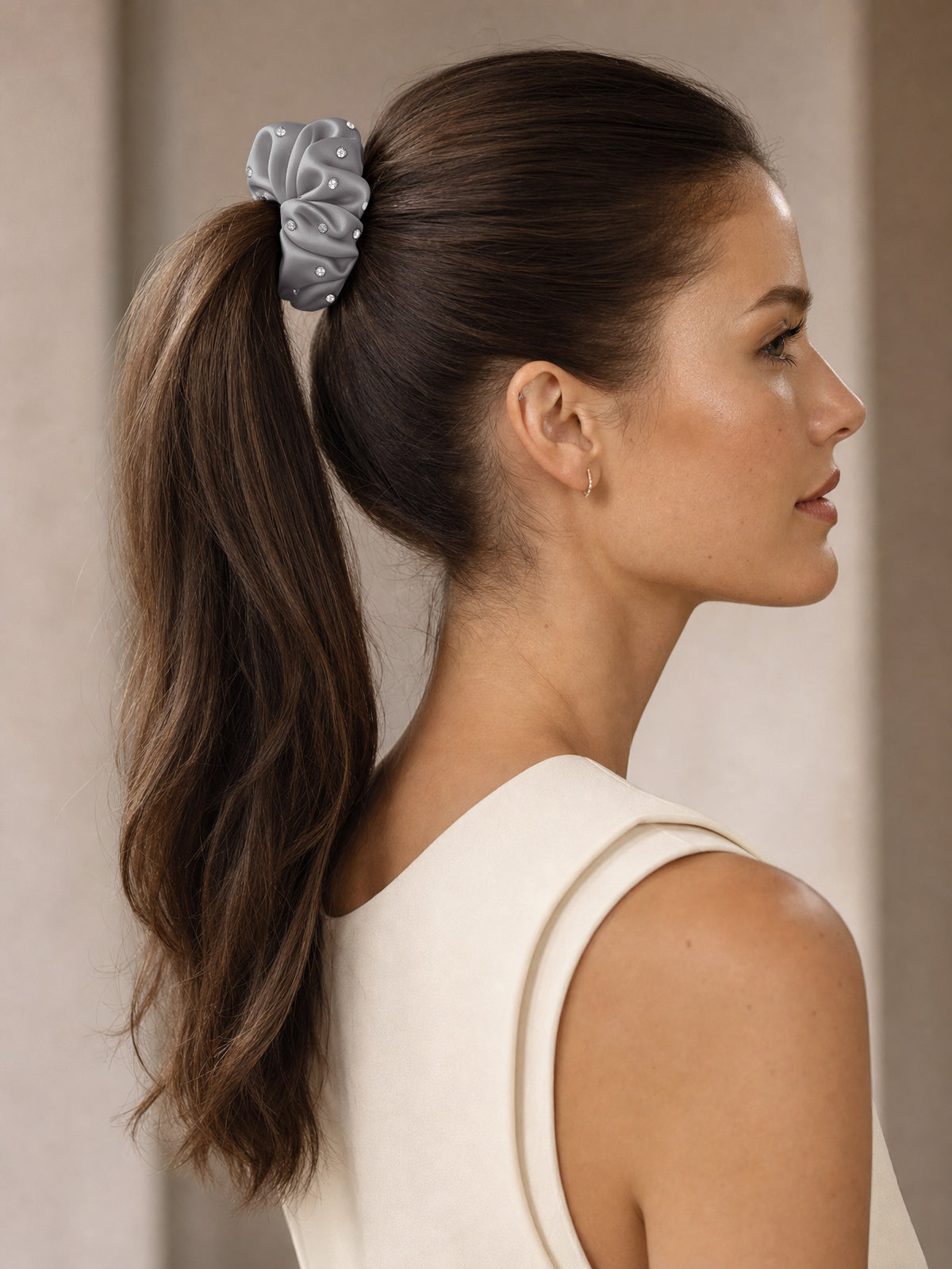 30 Momme Seidenscrunchie mit Strass