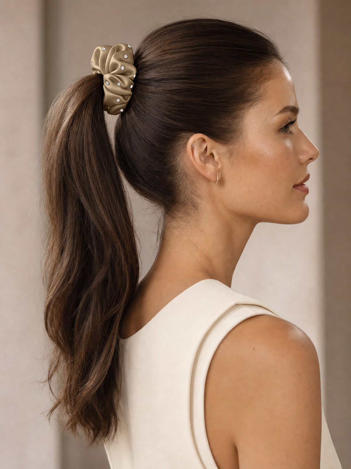 30 Momme Seidenscrunchie mit Strass