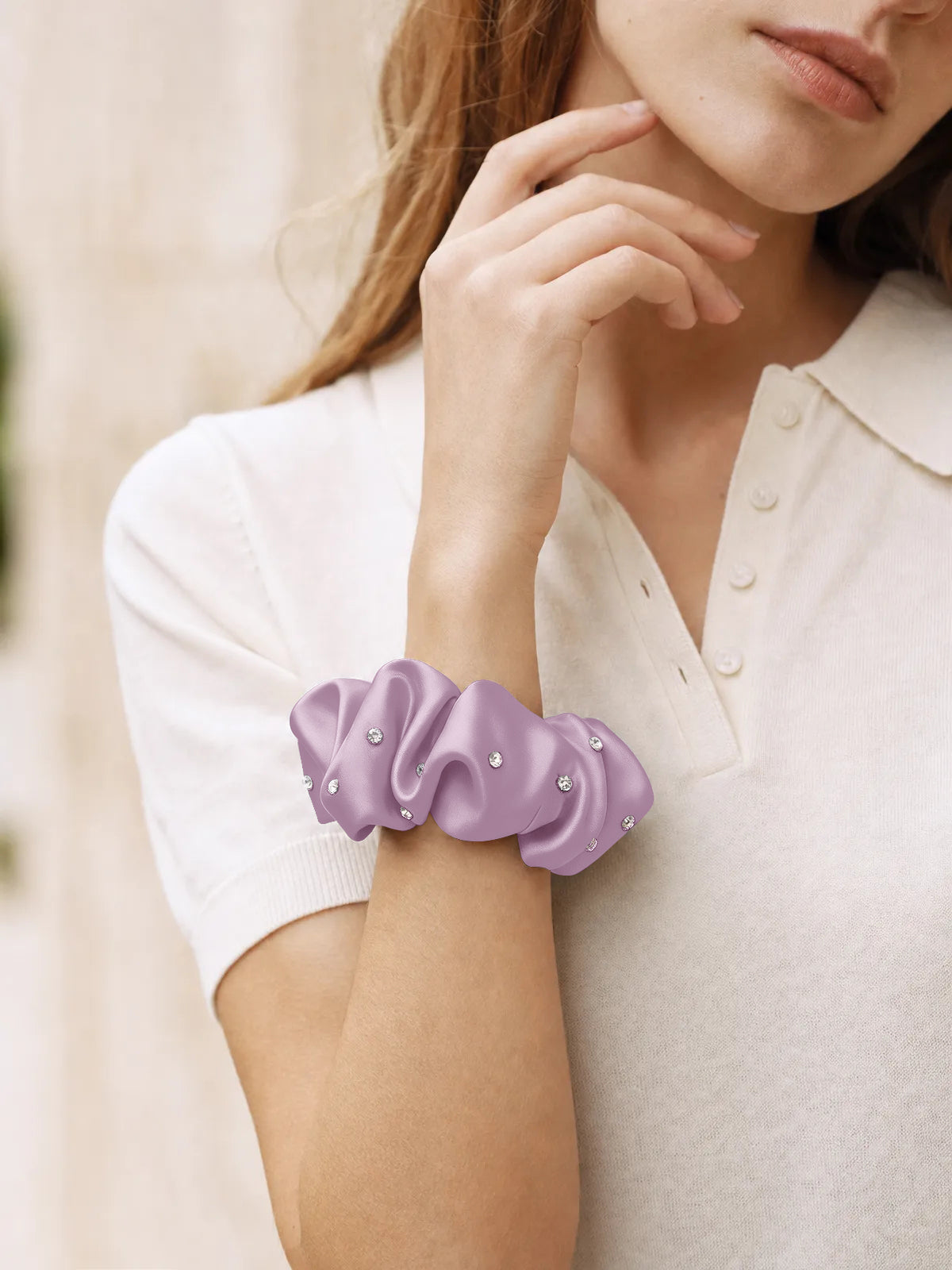30 Momme Seidenscrunchie mit Strass