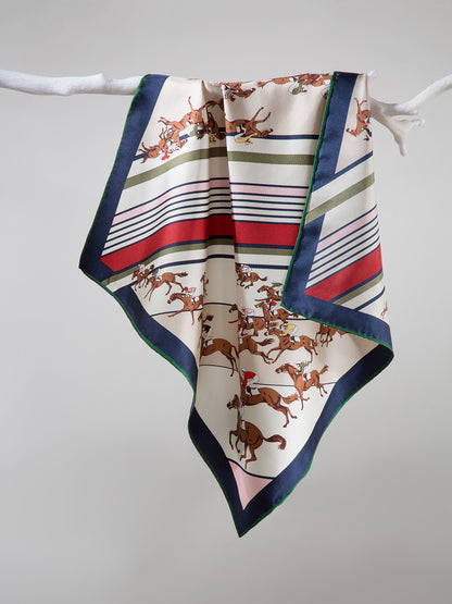 Klassisches Vintage Seidentuch Vielseitig als Halstuch Bandana oder Taschendeko