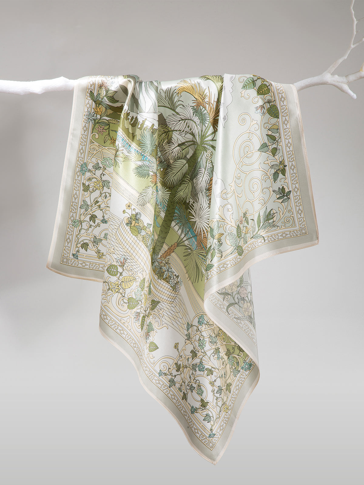 Vintage Seidentuch 65x65 cm Zeitloses Quadratisches Seiden Accessoire